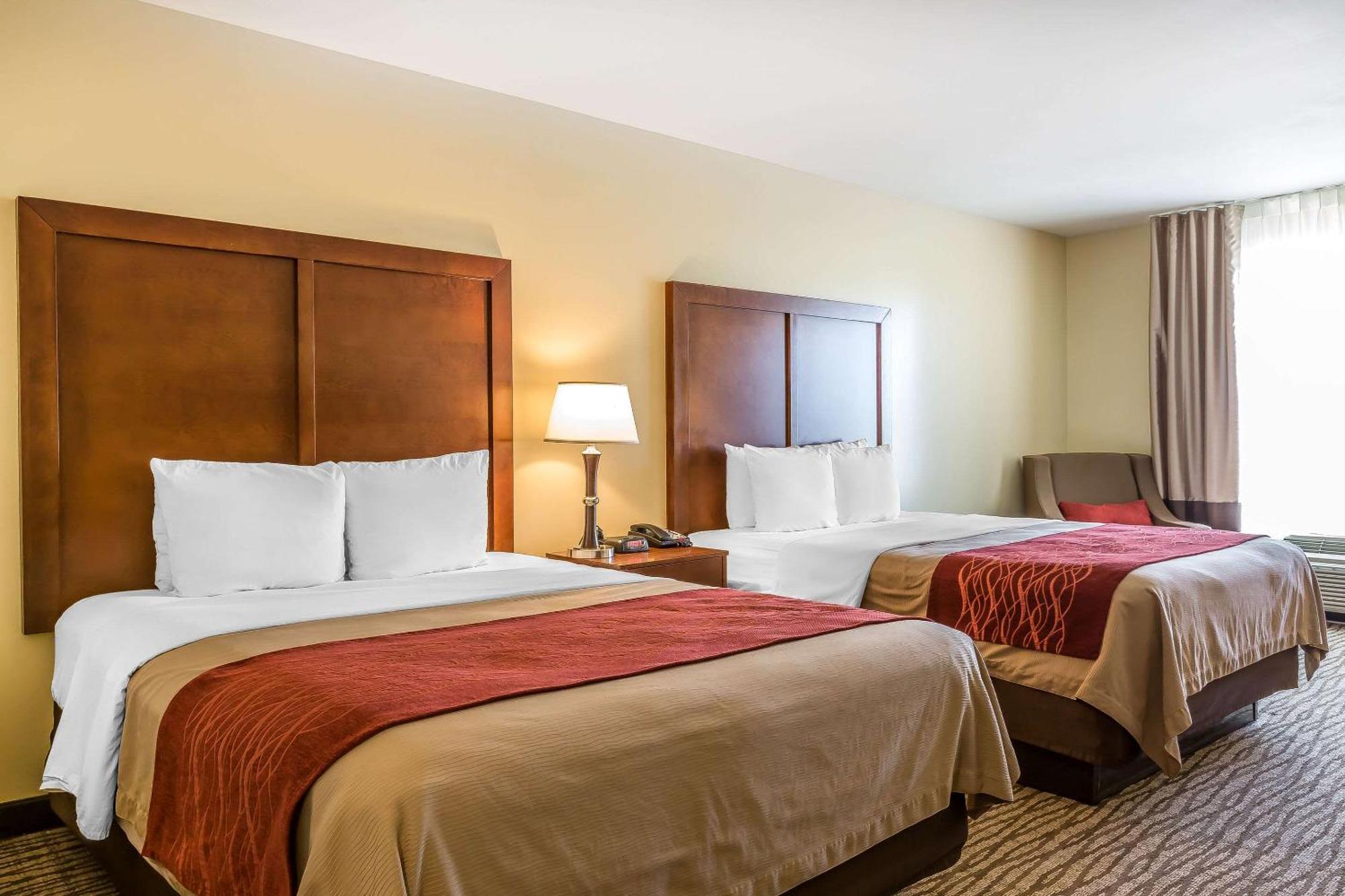 Comfort Inn Pomona Near Fairplex מראה חיצוני תמונה