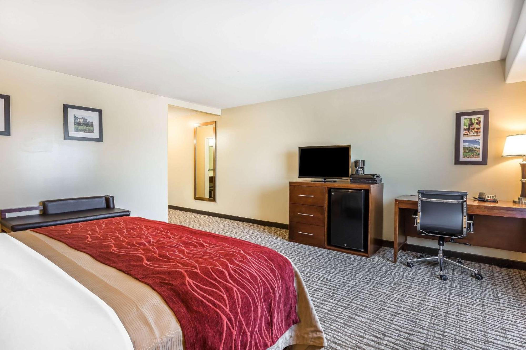 Comfort Inn Pomona Near Fairplex מראה חיצוני תמונה