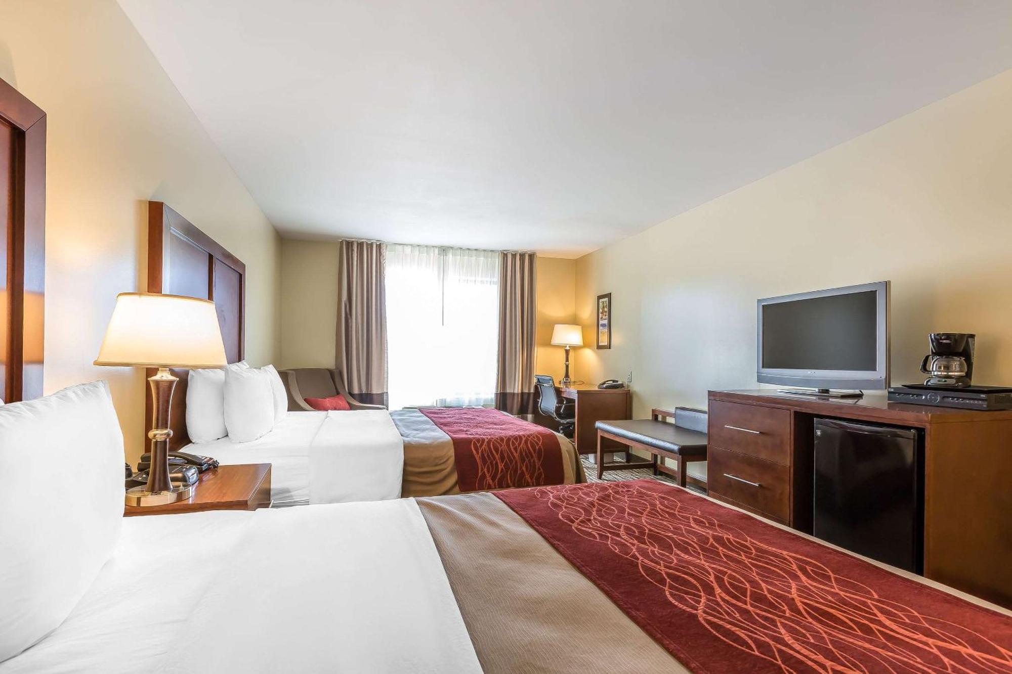 Comfort Inn Pomona Near Fairplex מראה חיצוני תמונה