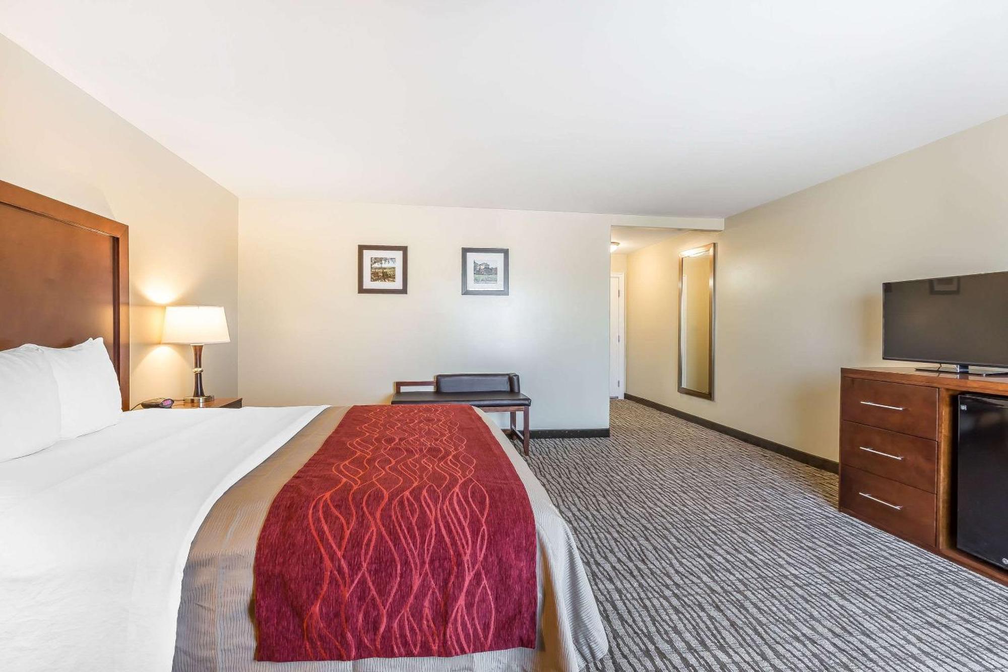 Comfort Inn Pomona Near Fairplex מראה חיצוני תמונה