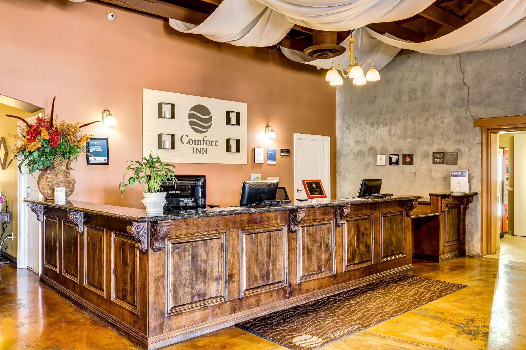 Comfort Inn Pomona Near Fairplex מראה חיצוני תמונה