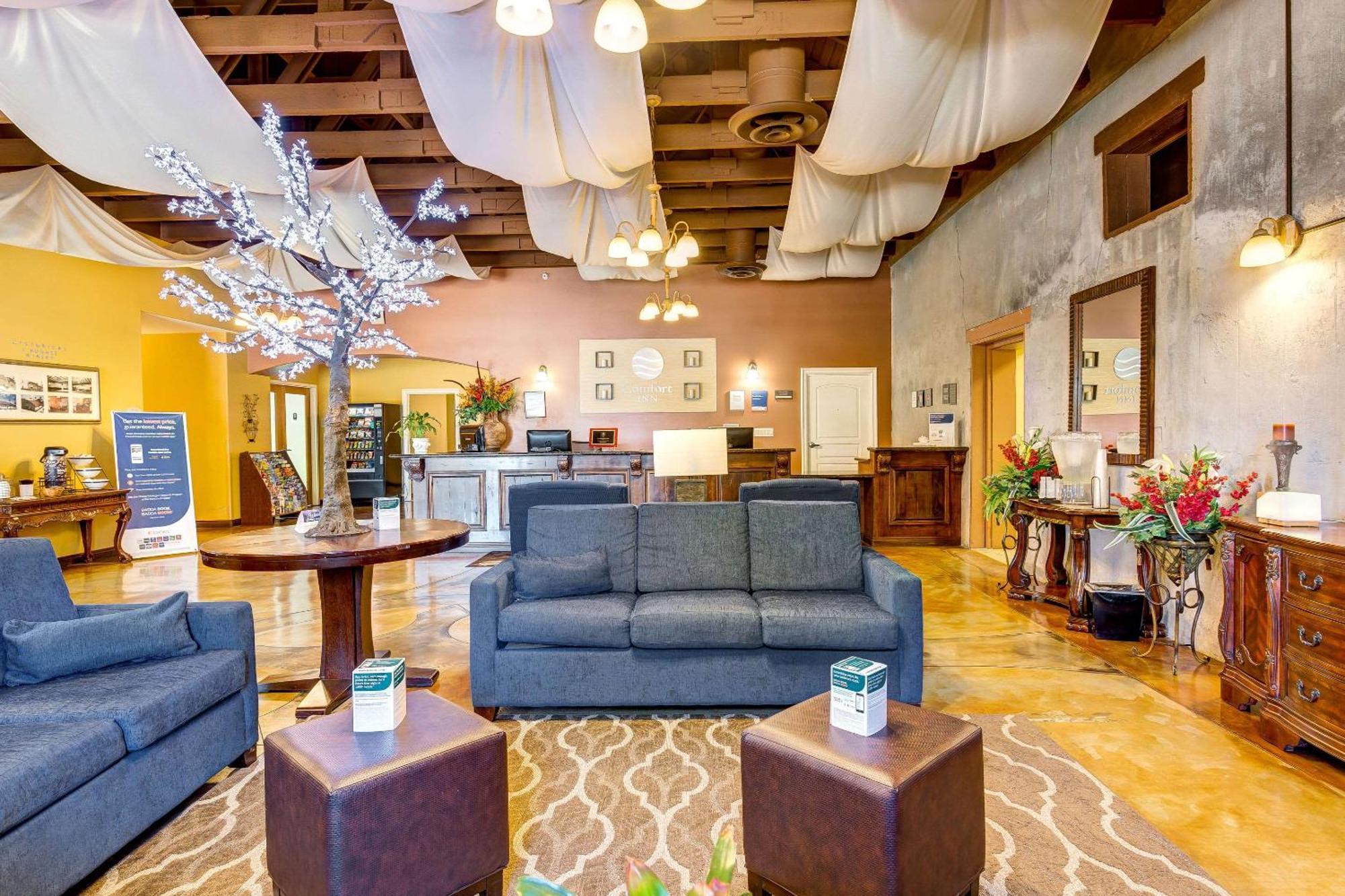Comfort Inn Pomona Near Fairplex מראה חיצוני תמונה